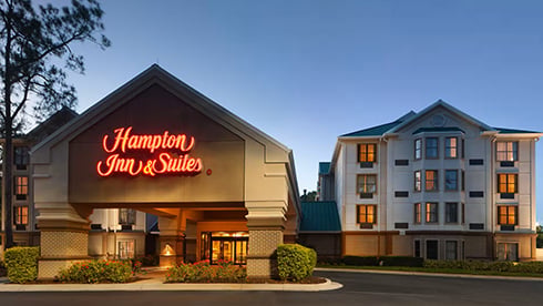 hampton inn suits