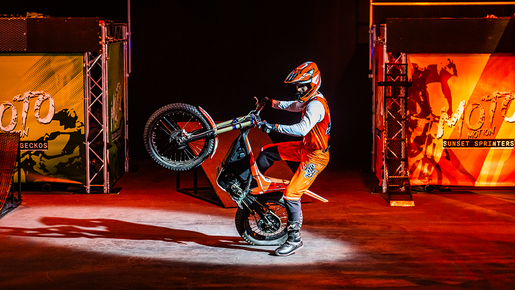 moto.